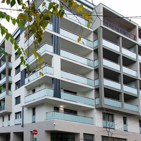 Westside Apartments By Urbanrent Budapeste Exterior foto